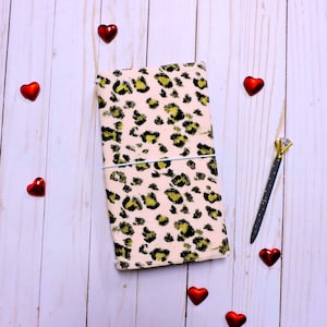 Pink Leopard Traveler's Notebook Cover: A5 A6 B6 Fauxdori