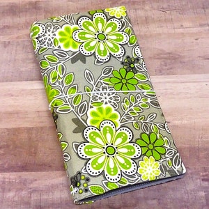 Gray Floral Standard Midori, Canvas Animal Freindly Fauxdori, Green Botanical TN Cover
