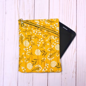 Mustard Floral Padded Kindle Case: Quilted E-reader Pouch