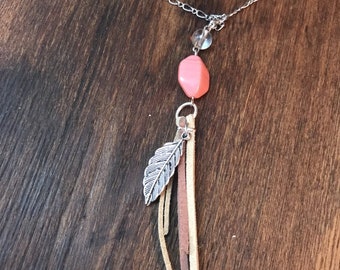 Faux suede tassel neckkace in sand, brown and coral dusty pink with feather charm Long classic pendant nature lover boho