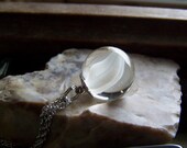 Vintage White Cat 39 s Eye Marble Pendant Necklace