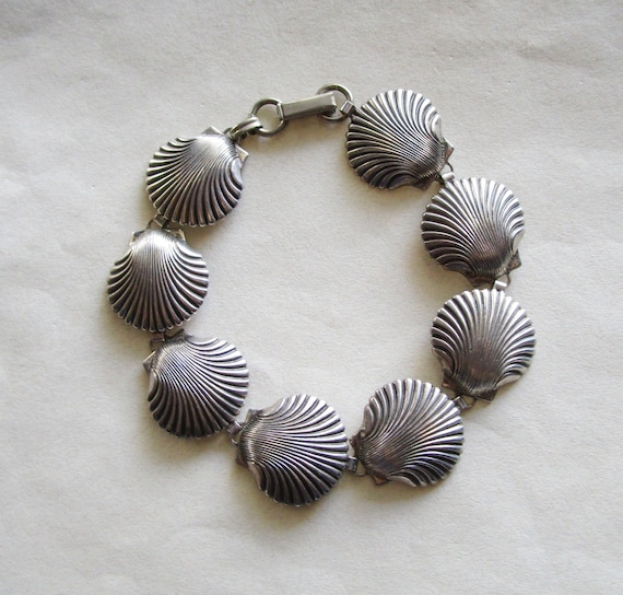 Vintage Beau Sterling Silver Repoussee Seashell B… - image 9