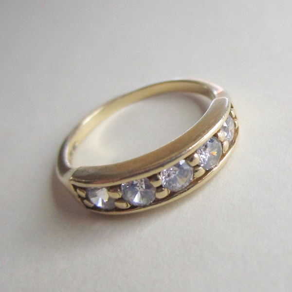 14K Solid Yellow Gold CZ Diamonique Vintage Band Ring Sz 5.5