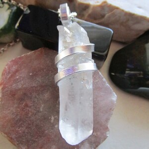 Natural Clear Quartz Crystal Druzy Point Wire Wrapped Pendant Necklace immagine 6