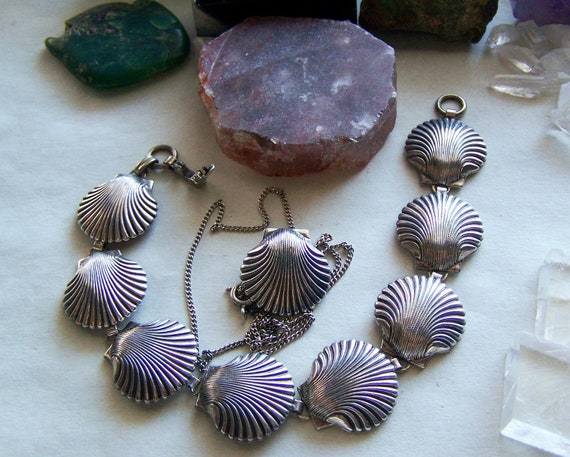 Vintage Beau Sterling Silver Repoussee Seashell B… - image 6