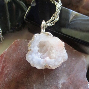 Natural Quartz Druzy Raw Geode Pendant Necklace image 4