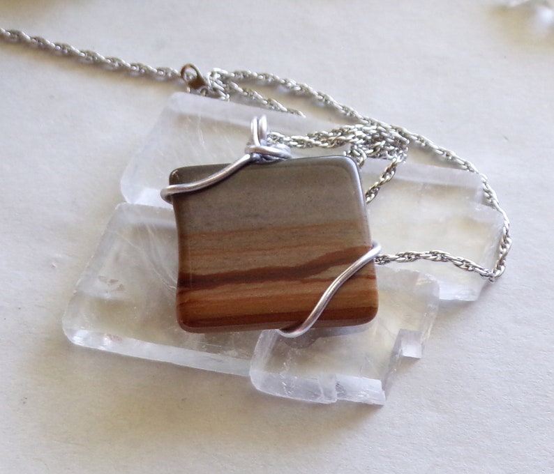 Owyhee Picture Jasper Natural Stone Wire Wrapped Pendant Necklace