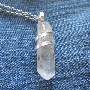 Natural Clear Quartz Crystal Druzy Point Wire Wrapped Pendant Necklace immagine 1