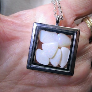 Australian Opal Gemstones Glass Locket Floating Crystal Pendant Necklace