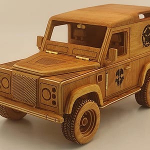 Handmade Wooden Land Rover Defender 90 Model: 1/16 Scale Limited Edition