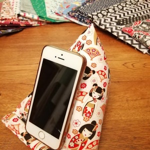 Phone stand, mobile phone rest, phone cushion, phone bean bag, mobile phone support, phone cushion, office, smartphone stand, gift for him