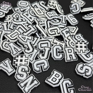 Adornos para zuecos con letras y números, inicial, número, hashtag, nombre, fecha, símbolo A-Z, 1-9, blanco, ClogCharmsUK