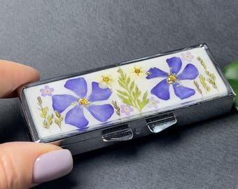 Dried Flower Pill Box: Handmade Resin Travel Pill Case