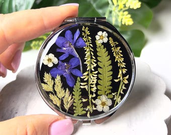 Large Dried Flower Resin Pill Box: Handmade Floral Travel Organizer