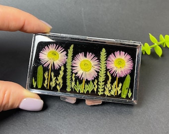 Pill box,Real dried flowers,Epoxi resin,gift