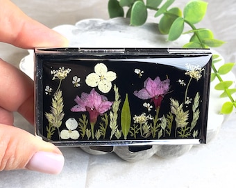 Floral Resin 7-Day Pill Box – Handmade Metal Organizer with Mirror