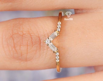 Anello nuziale con diamante curvo di laboratorio, taglio baguette, anello minimalista a forma di V