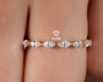 Anello nuziale Marquise con diamanti coltivati in laboratorio, da est a ovest, con montatura bassa