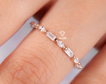 Anello minimalista con diamanti taglio marquise e baguette coltivati in laboratorio, delicato per donna