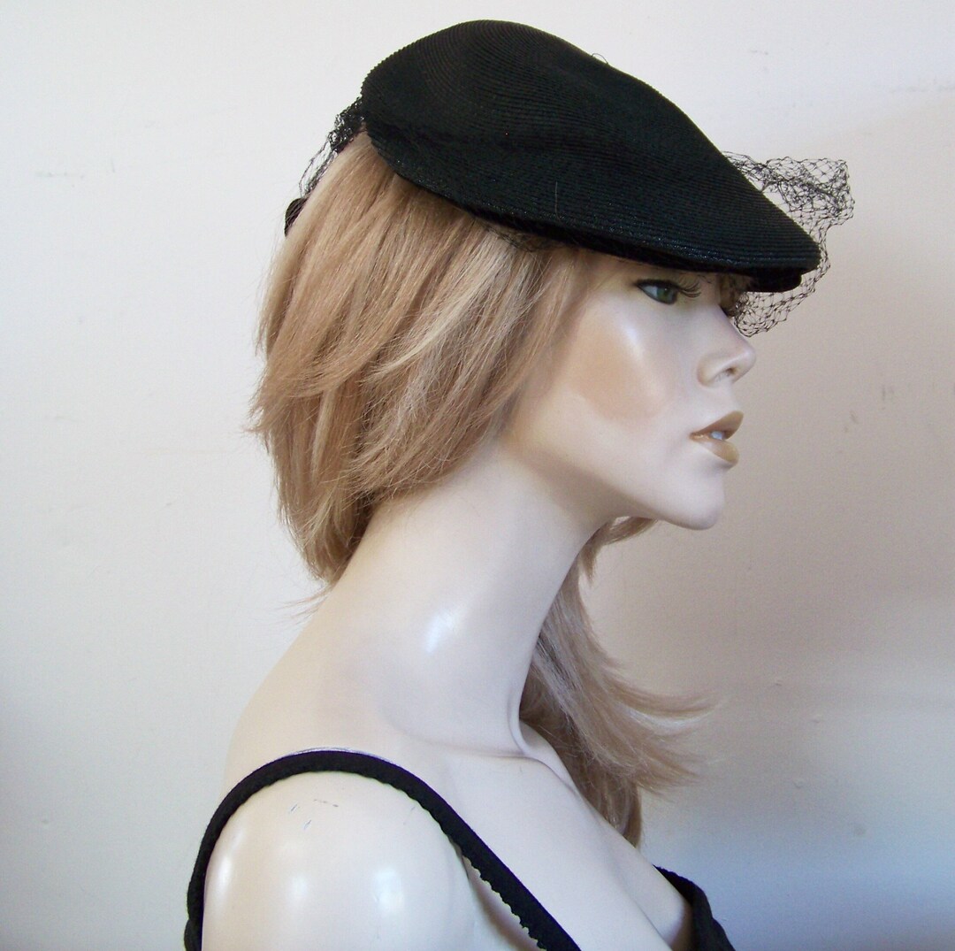 Buy Vintage Eva Mae Circa 40s Black Straw W/net Veil, +  display picture 1