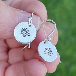Sea Turtle Earrings · Turtle Earrings · Beach Jewelry · Summer Earrings · Beach Gift · Sterling Silver · Sea Turtle Jewelry · Summer Gift