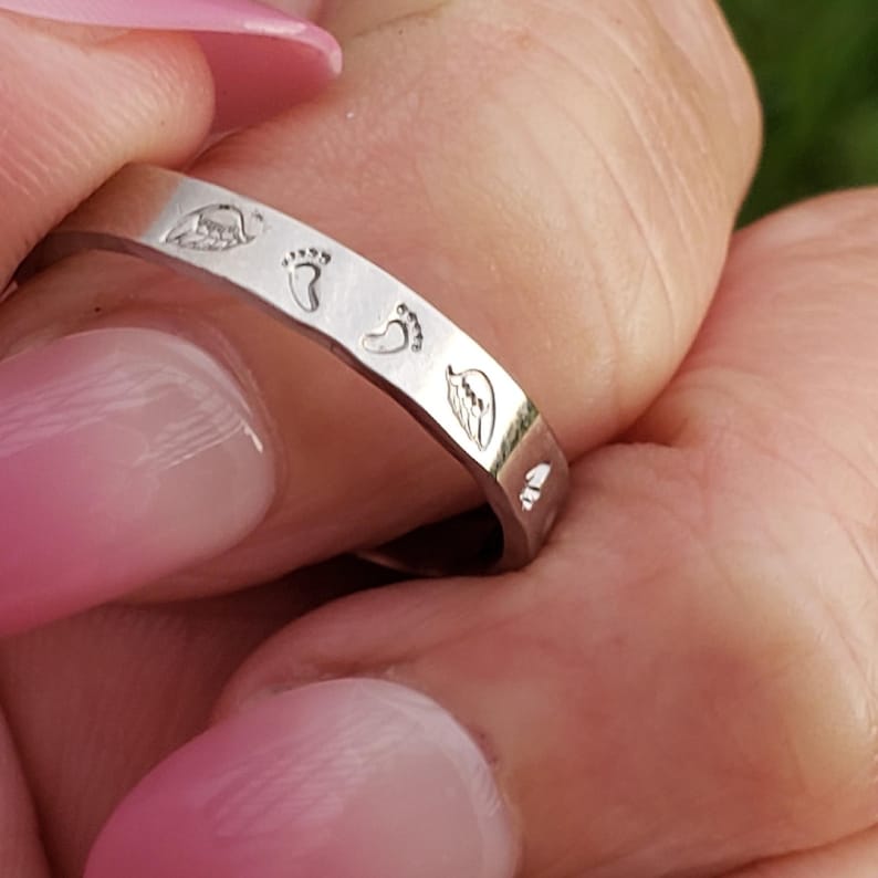 Infant Loss Memorial Ring - Personalized Baby Feet and Angel Wings Band image 12