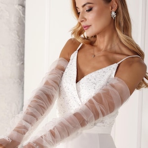 Bridal Gloves, Wedding Pleated Tulle Gloves, Fingerless Long Bridal Sleeves, Wedding Tulle Arm Coverup, Tulle wedding sleeves