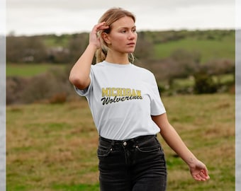 Camiseta branca dos Wolverines da Universidade de Michigan