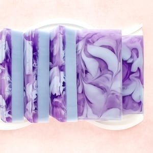Cotton Flower and Dewy Lilac Soap Bar
