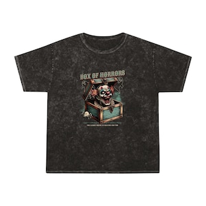 不気味なピエロのグラフィックTシャツ：レトロミネラルウォッシュホラーシャツ