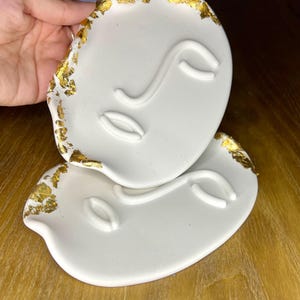 Svuotatasche moderno in Polvere di Ceramica con Foglia Oro - Design Elegante e Minimal