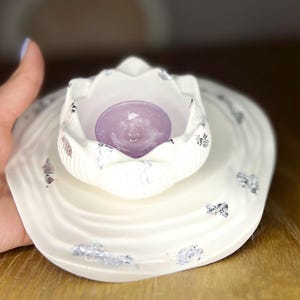 Svuotatasche con porta oggetti/candele a forma di Fiore con Foglia Argento – Porta Oggetti in Polvere di Ceramica Fatto a Mano