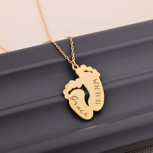 Naszyjnik z imieniem i odciskiem stopy dziecka, naszyjnik z imieniem noworodka, naszyjnik z imieniem noworodka, prezent dla nowej mamy, prezent na baby shower, prezent dla mamy