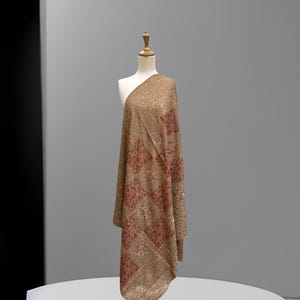Pashmina Shawl with Aari Embroidery, Elegant and Sophisticated
