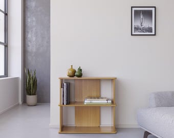 Scaffalature su misura, scaffalature in legno massello, colore a scelta, scaffalature divisorie. Ordina la tua MISURA ESATTA!