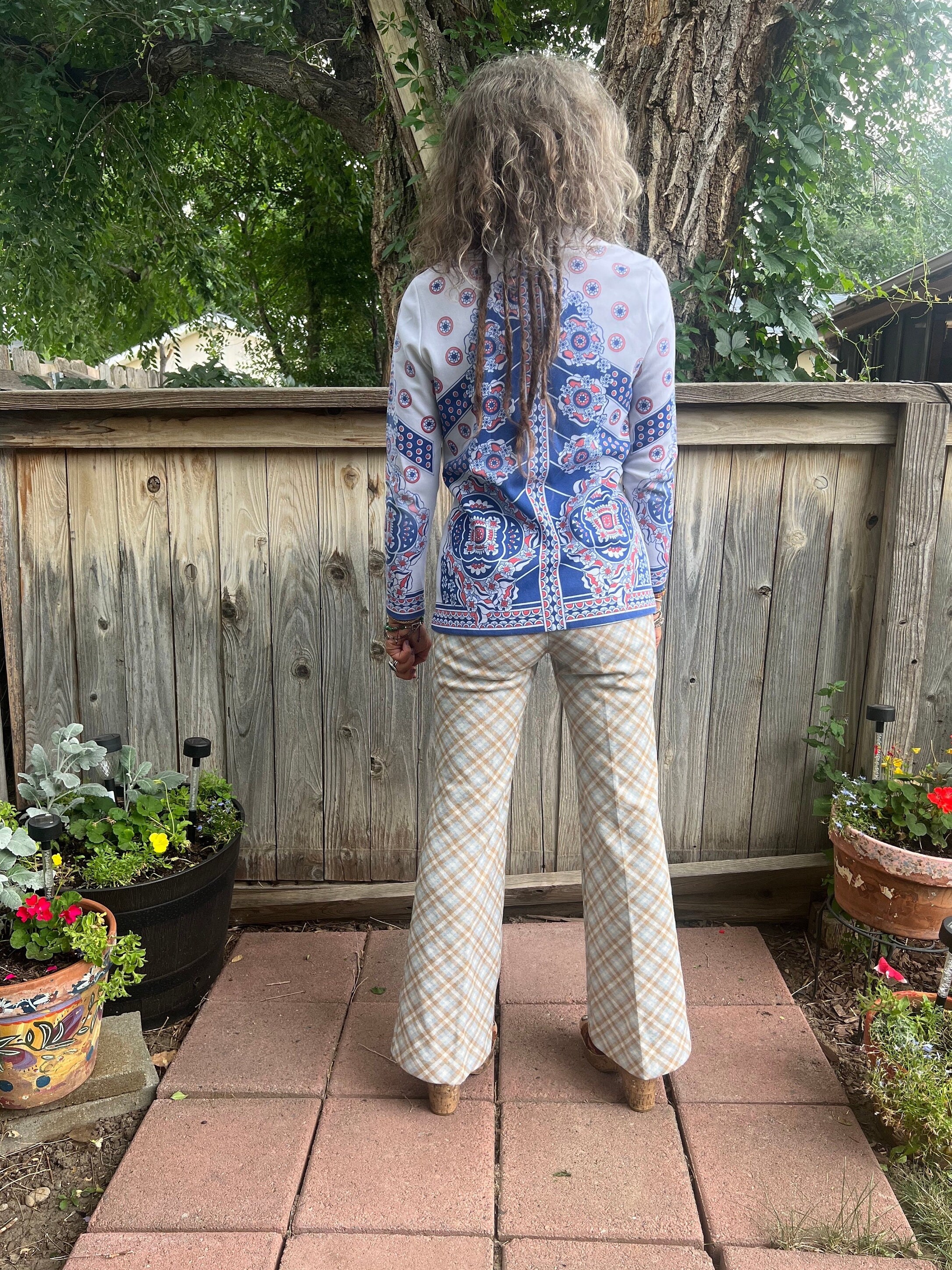 Vintage 60s/70s SHIRT , Size XS/S, Long Sleeved, Poly Shirt Vintage 60s/70s SHIRT , Size XS/S, Long Sleeved, Poly Shirt