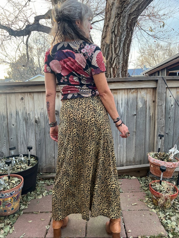 Vintage  90s leopard  SKIRT,size XS/S , mid lengt… - image 3