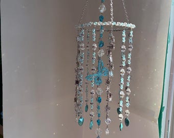 Hellblauer Perlenschmetterling Suncatcher Hängendes Dekor