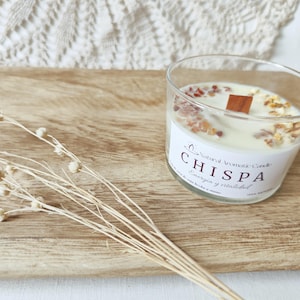 Chispa Medium Sojakaars, Kaneel, Sinaasappel Kruidnagel Aroma, Carneool & Gedroogde Sinaasappel, Energieke Aromatherapiekaars