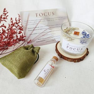 Focus Candle Gift Set, Medium Candle with Matches, Wooden Coaster & Gift Extras,  Productivity Gift Box, Candle to help your children study