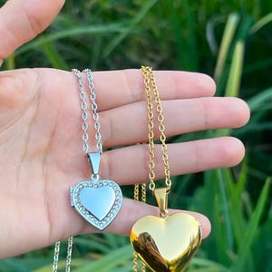 Customizable Heart Locket Necklace with Photo - Gold or Silver Pendant for Women - Jewelry Gift for Birthday, Valentine's Day, Mom, Love
