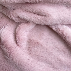 Light Pink Faux Fur Fabric Square: Soft Shaggy Vegan Craft