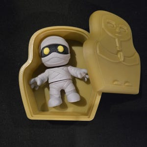 Halloween - Mumie und Sarg