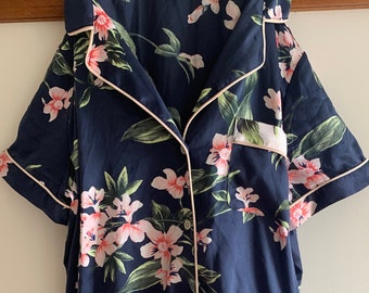 Super cute navy floral vintage romper teddy Victoria’s Secret medium