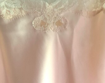 Vintage Victoria’s Secret chemise muted pink lace Original 70’s label ribbon straps!
