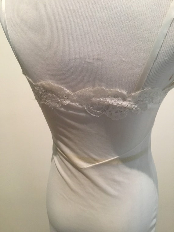 Off white vintage super sheer Van Raalte lingerie… - image 4