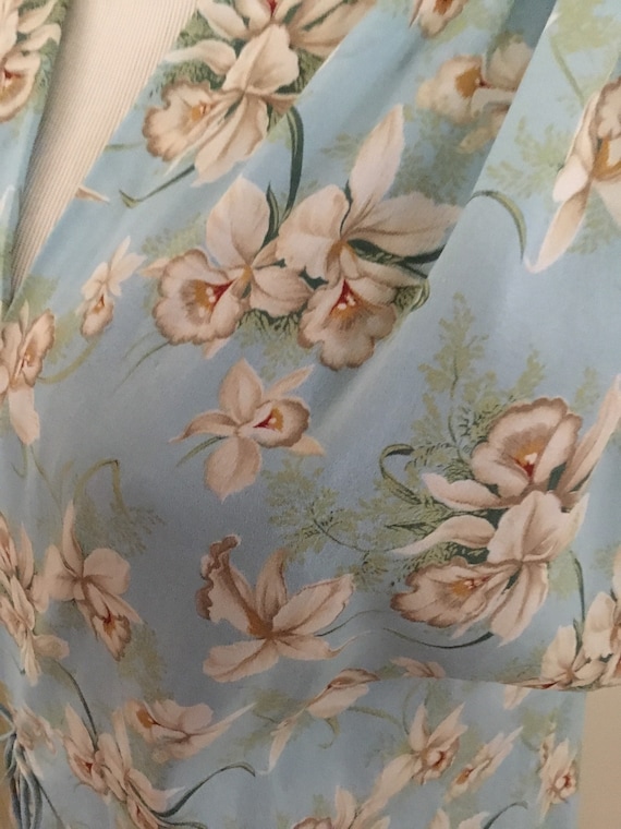 Rare vintage Christian Dior lilly print robe shor… - image 7