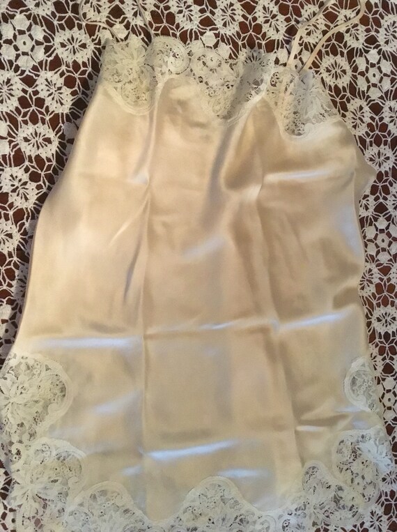 Luxurious 100% light ivory cream silk chemise lac… - image 3