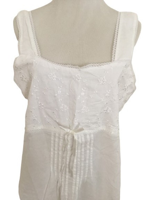 Summer white cotton embroidered nightgown shift c… - image 1