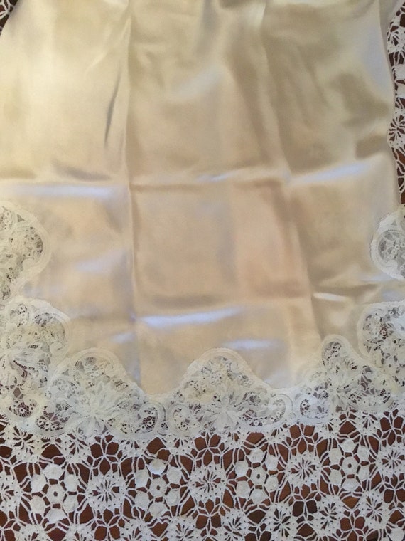 Luxurious 100% light ivory cream silk chemise lac… - image 4
